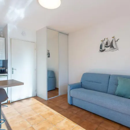 L'alicastre By Interhome Le Lavandou